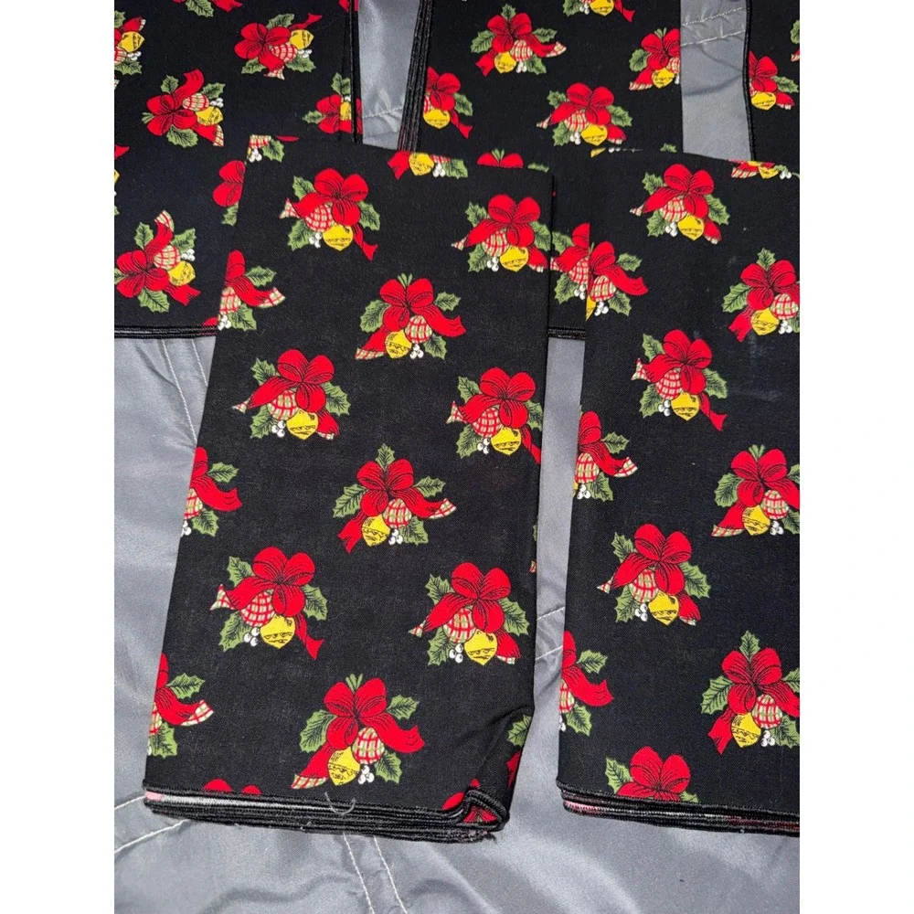 Vintage Christmas Cloth Napkins Set of 7 Black Red Bows Gold Bells Holly 20x20